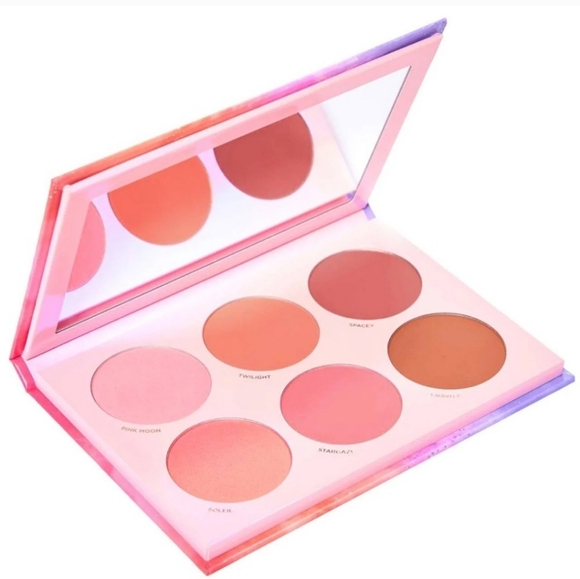 Lunar Beauty Moon Prism Blush Palette - Picture 2 of 5
